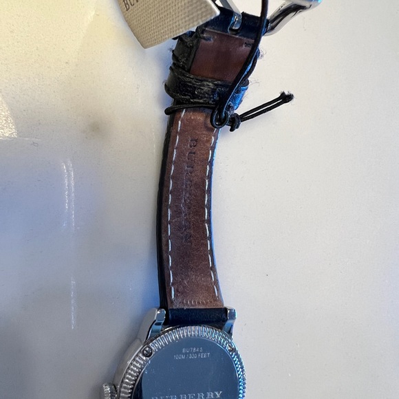 Burberry Black Leather Wrap Watch - Picture 10 of 12